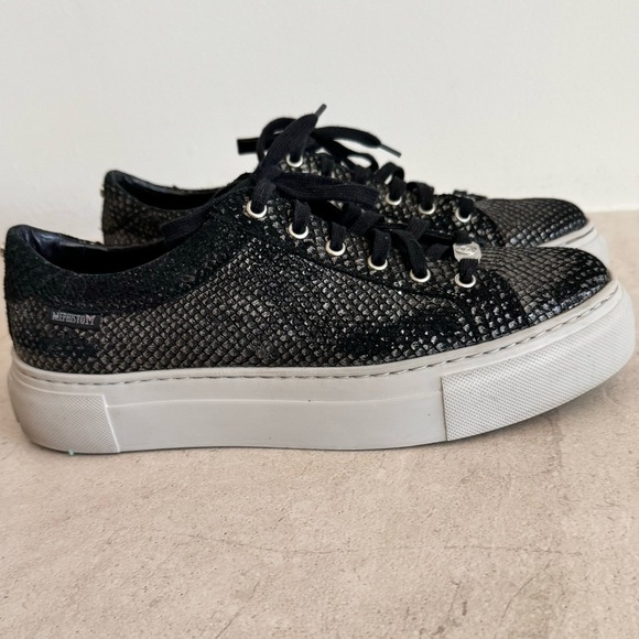MEPHISTO Air Relax Black Snakeskin Platform Sneakers Size 8.5 - Picture 10 of 10